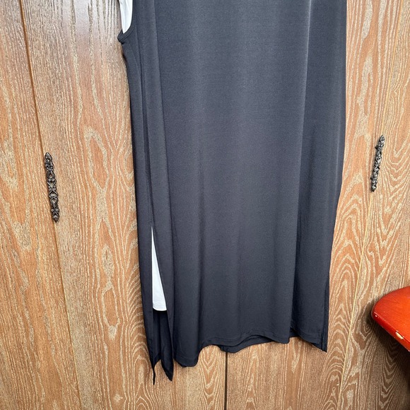 NWT Chico Double Layer Bi Color Midi Dress Black White Stretch 4 Business Casual - Picture 2 of 7